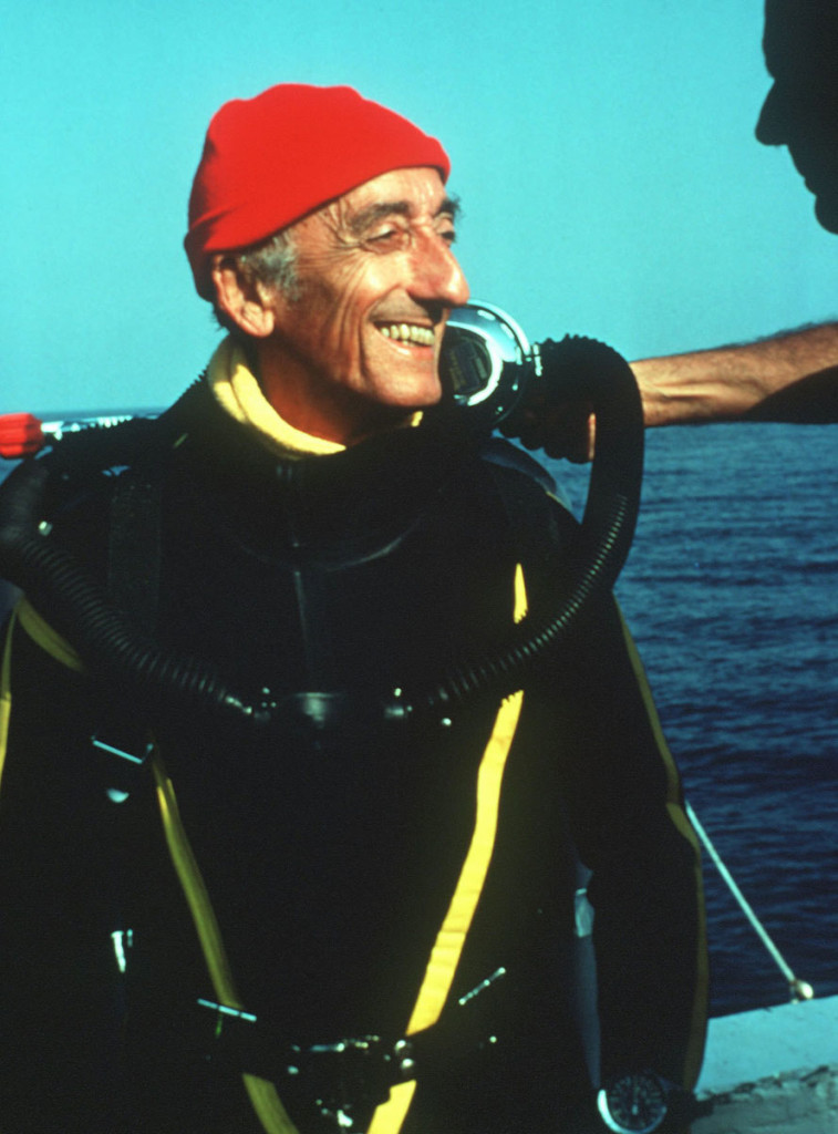 JACQUES COUSTEAU
