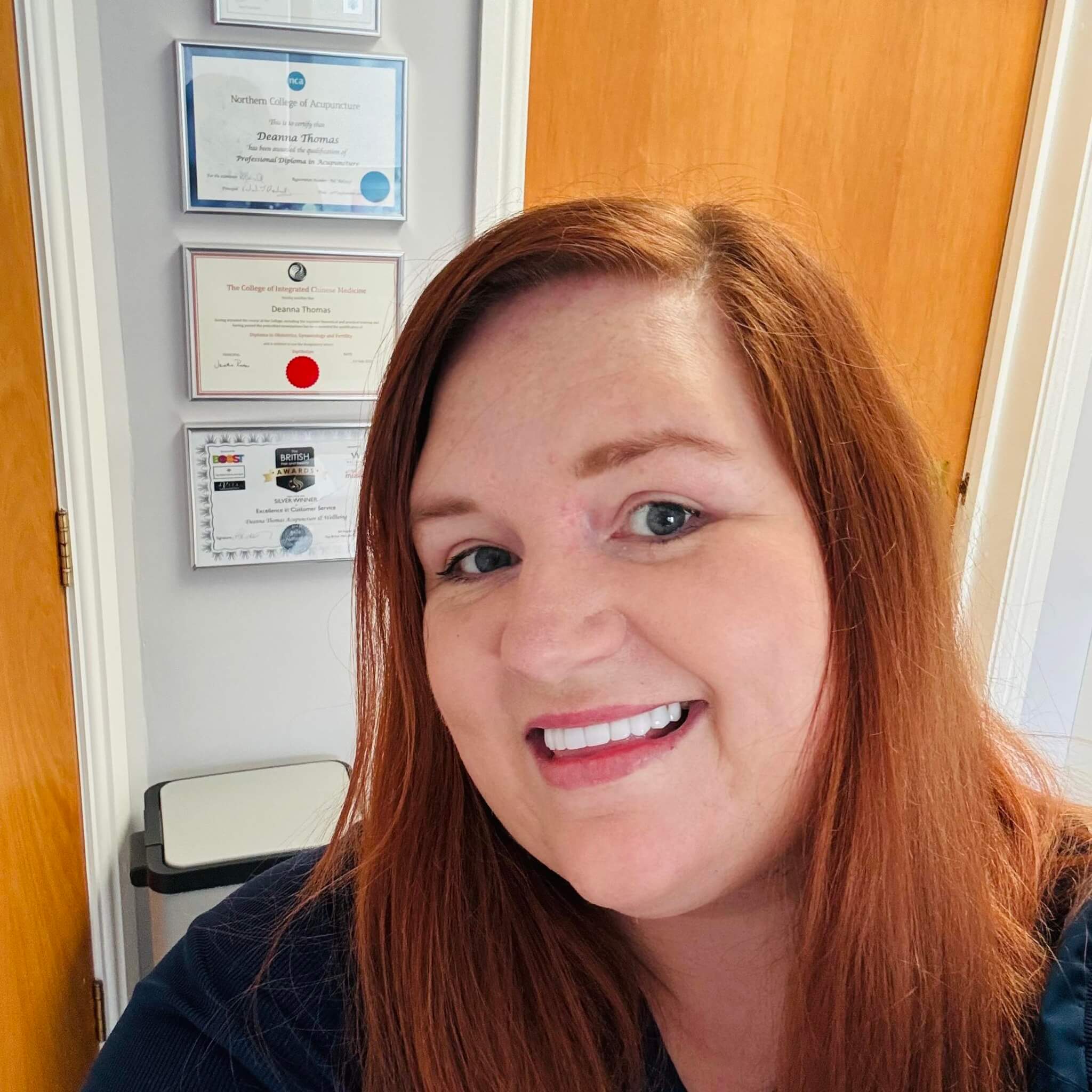 “Deanna Thomas, fertility acupuncturist and women’s health specialist, headshot used on fertility guide landing page.”