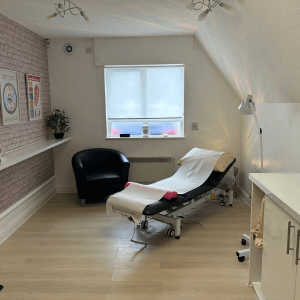 Private acupuncture treatment room in Middlesbrough for pain relief and wellbeing