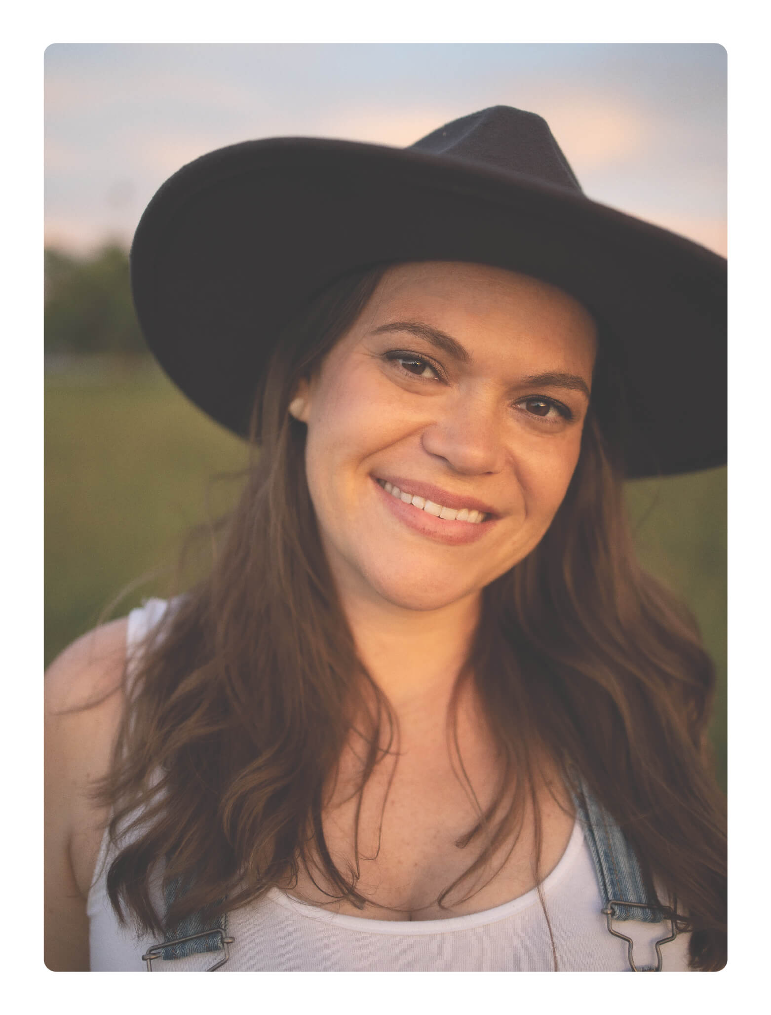 Katie, the founder of Eco Nesting Co.