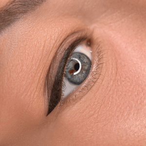 Permanent Eyeliner Middlesbrough – Client Feedback – A happy client shares her results from semi-permanent eyeliner, enjoying smudge-proof, long-lasting definition.