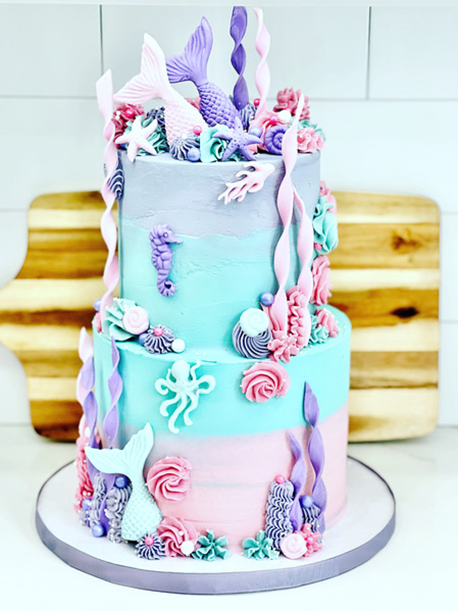 Custom Cakes<br>Starting at $70<br>(based on selected options)