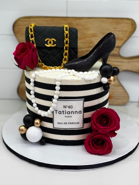 Custom Cakes<br>Starting at $70<br>(based on selected options)